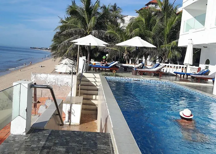 Hotel Ocean Front 3*